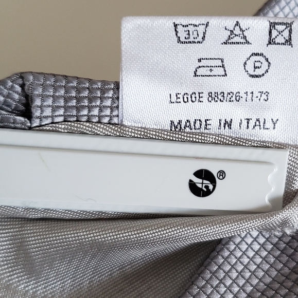 3/$35 - Kids Tie - 115cm - Picture 4 of 4